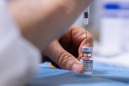 Accordo Ue-Pfizer per ridurre le dosi dei vaccini contro il Covid-19