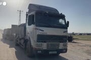Gaza, camion con aiuti umanitari entrano nella Striscia attraverso il valico di Rafah
