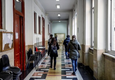 Il liceo Parini a Milano (ANSA)