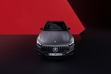 Mercedes aggiorna la GLA 45 4Matic+