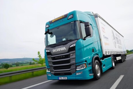Scania si aggiorna tra tecnologia e servizi