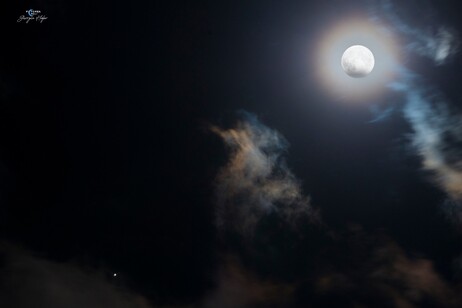 L'eclissi parziale di Luna del 28 ottobre 2023 fotografata da Giorgio Hofer (fonte: Giorgia Hofer)