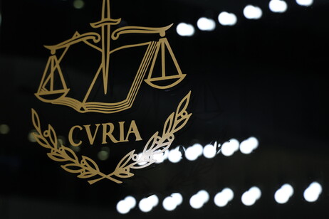 Corte di giustizia Ue: "Alcune norme Fifa sui trasferimenti violano diritto"