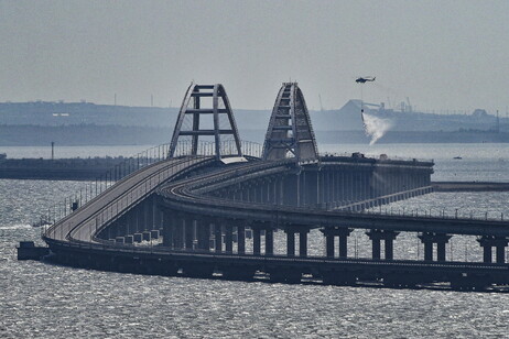 Il ponte di Kerch, che collega la Russia alla Crimea