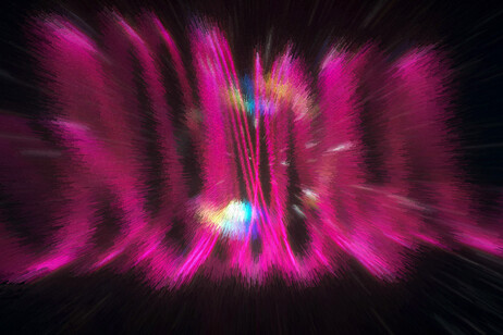 Rappresentazione artistica di particelle in un acceleratore (fonte: Sérgio Valle Duarte, Wikipedia)