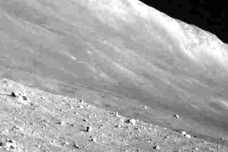 Il paesaggio lunare ripreso da Slim al suo secondo risveglio (fonte: Jaxa)