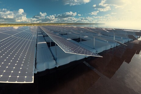 Pannelli fotovoltaici solari galleggianti (fonte: PoliMi)