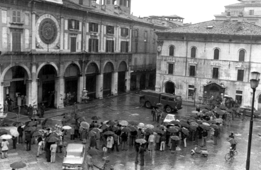 Strage Piazza della Loggia: Tramonte, credo in assoluzione [ARCHIVE MATERIAL 19980415 ] - RIPRODUZIONE RISERVATA