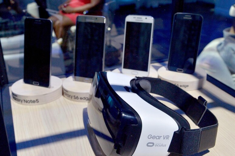 Samsung Gear VR - RIPRODUZIONE RISERVATA