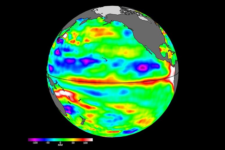 I dati del satellite Sentinel 6 mostrano onde più alte (in rosso e bianco) e acque più calde all 'equatore e lungo la costa Ovest del Sud America (fonte: NASA/JPL-Caltech) - RIPRODUZIONE RISERVATA