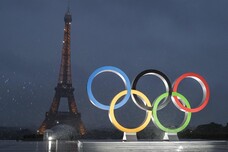 Un anno a Parigi 2024, sprint tra grandeur e timori