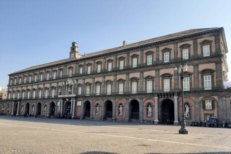 Una veduta esterna di Palazzo Reale