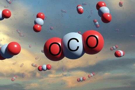 L’anidride carbonica può essere convertita in bioplastica rispettosa dell’ambiente (fonte: Pixabay)