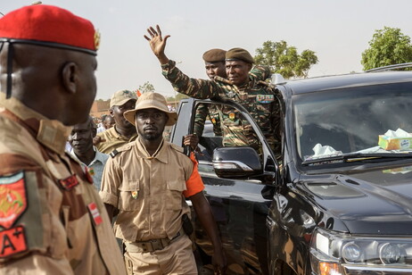 Mali, Burkina Faso e Niger firmano un'alleanza militare
