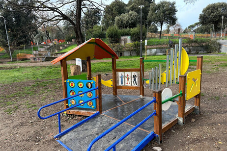 A Roma un parco giochi per bambini con disabilità