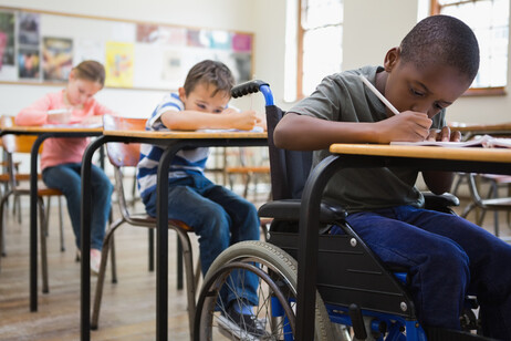 Istat: + 10% prof per alunni disabili ma 1 su 3 senza formazione (fonte: Istock)