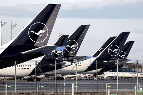 Lufthansa: sciopero di due giorni del personale di terra