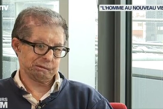 Un frame dell'intervista a Jérôme Hamon su BFM TV