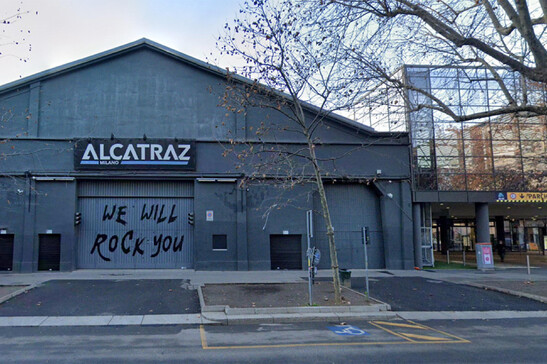 Una veduta esterna della discoteca Alcatraz