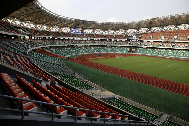 Lo stadio olimpico di Ebimpe in Costa d 'Avorio che ospita gli incontri della Coppa d 'Africa 2023 © ANSA/EPA
